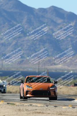 media/Nov-23-2025-Speed Ventures (Sun) [[88f20b6e61]]/2-Orange Group/Session 2 (Turns 16 and 17 Exit)/